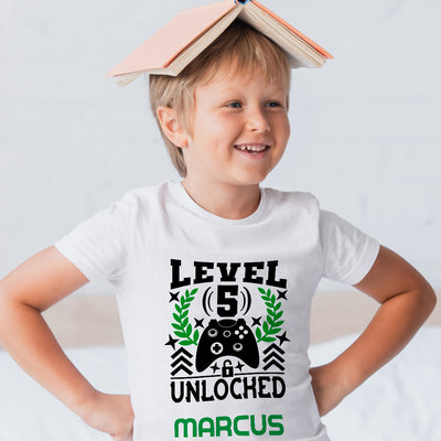 Personalised Birthday T-Shirt for Kids - Level 9 Unlocked: Funny Video Gamer for Boys Gaming Party Gift - Age 6-11 - Hoolaroo